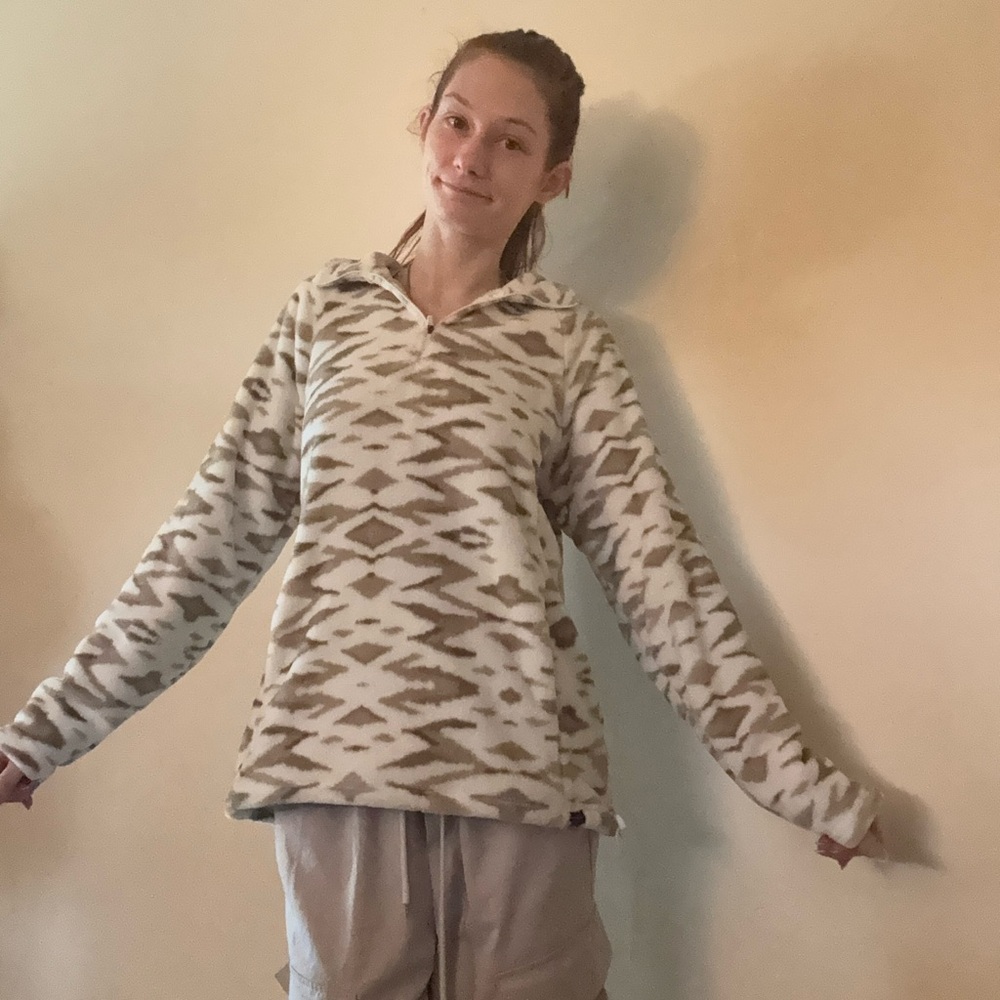 Eddie Bauer Cream Fleece Pullover